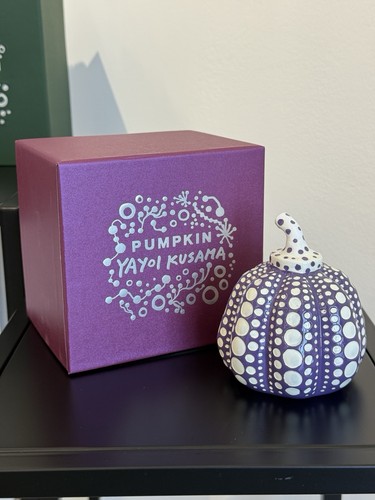 Scultura yayoi kusama - yayoi, zucca